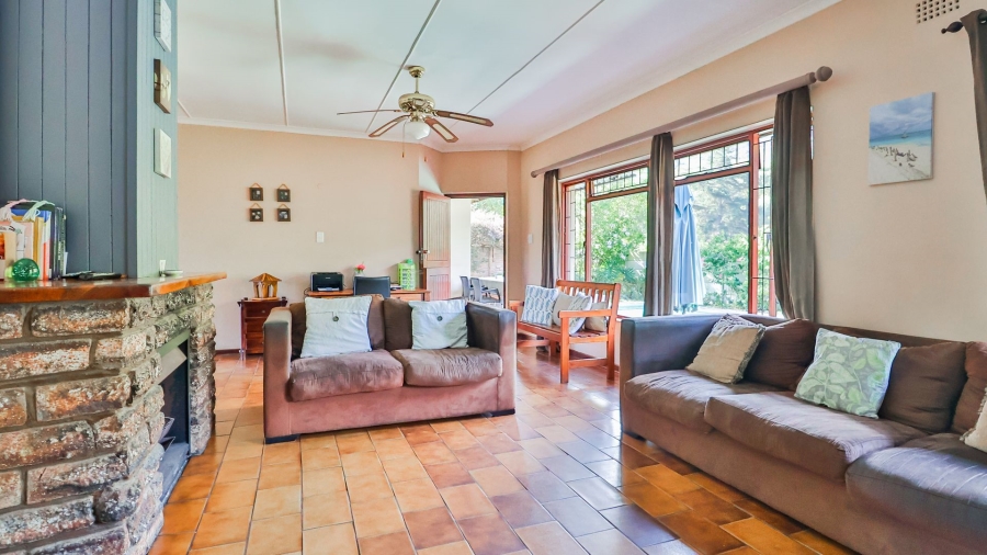 4 Bedroom Property for Sale in Sedgefield Central Western Cape